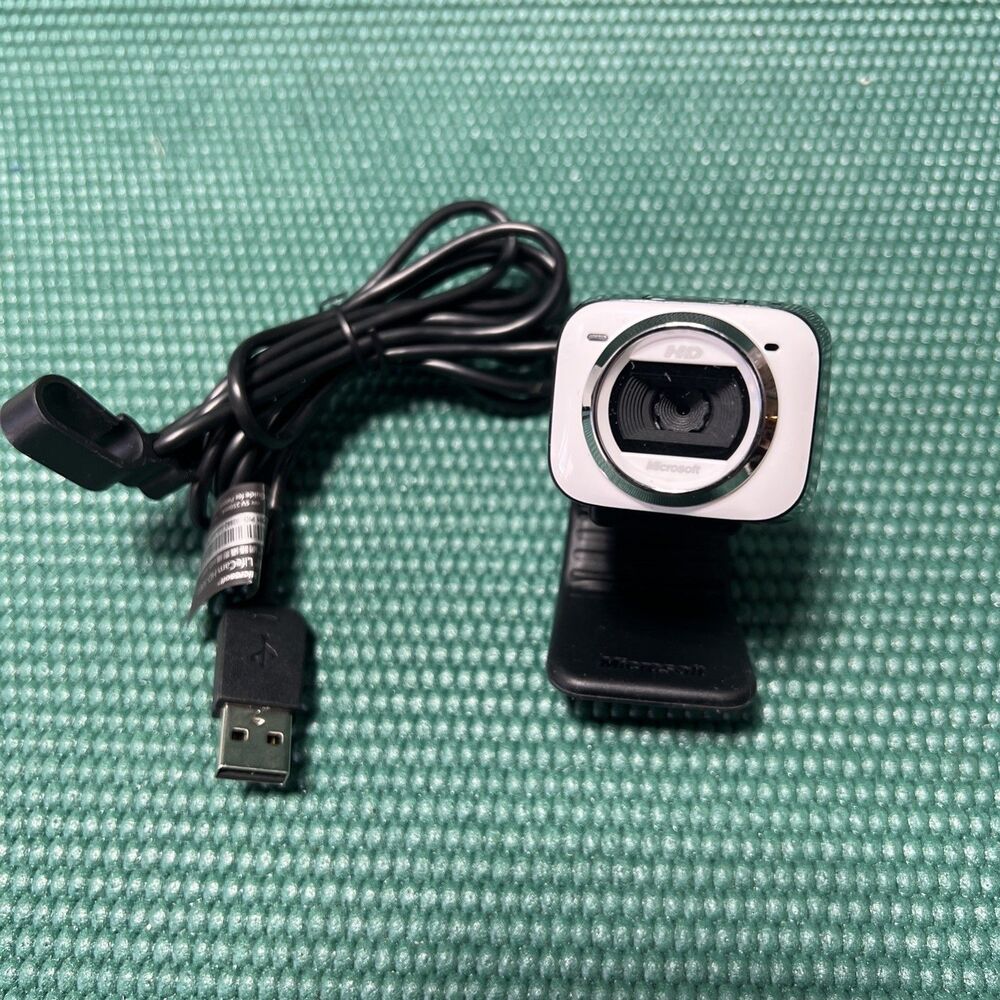 Microsoft LifeCam HD-5001 720p HD Web Cam with Auto Focus